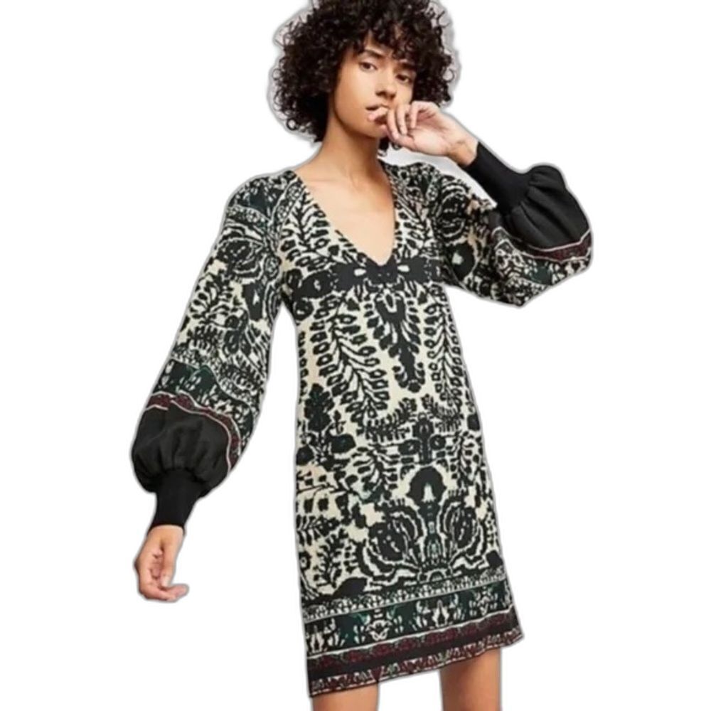 Free People Music and Lyrics Sweater Dress Women's Size Medium Mini V-Neck